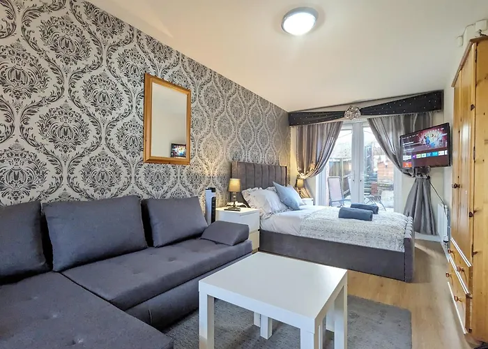 Guest Rooms Near City Centre Anfield Free Parking