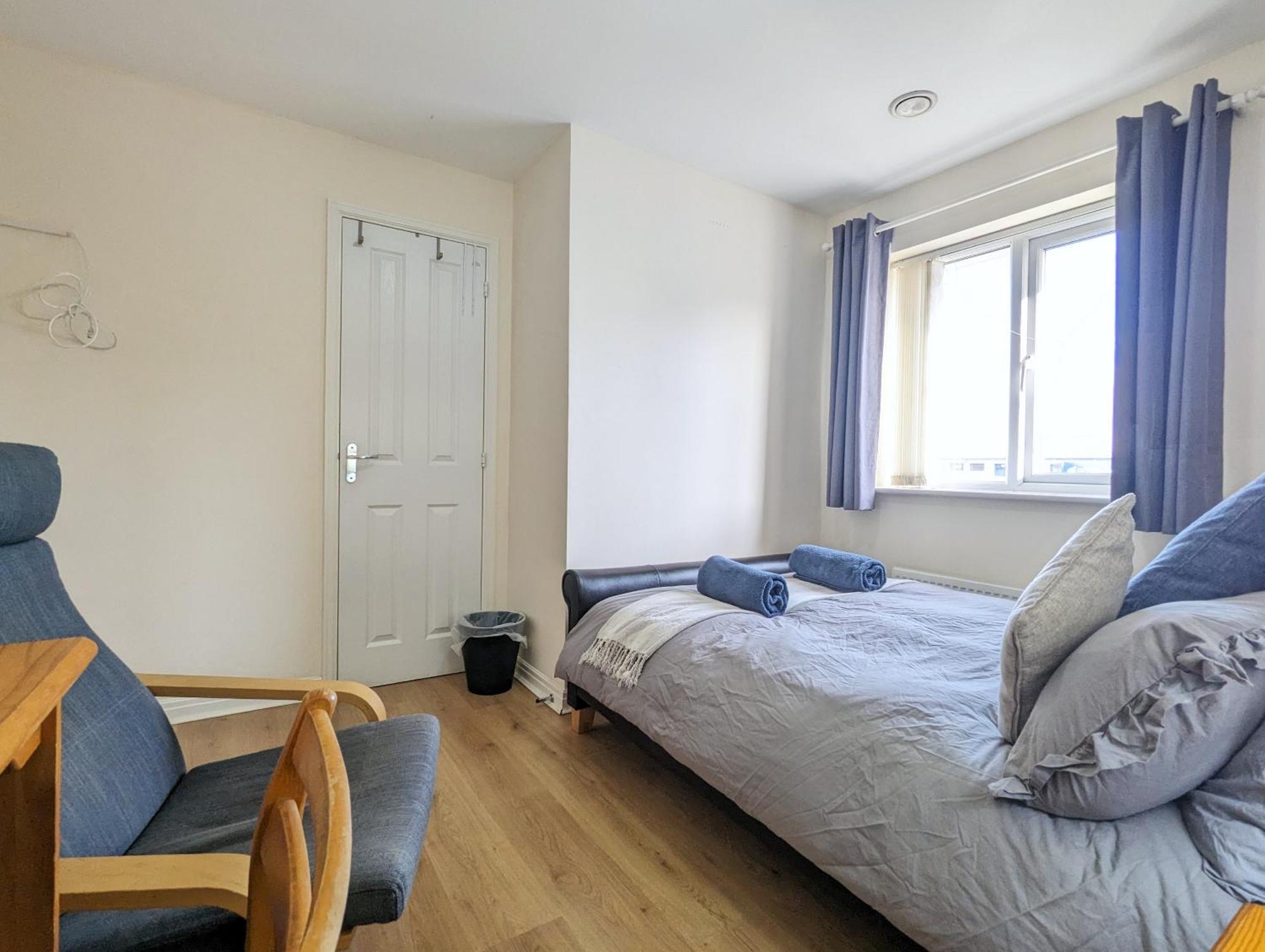 Guest Near Centre Anfield Free Parking Holiday home *