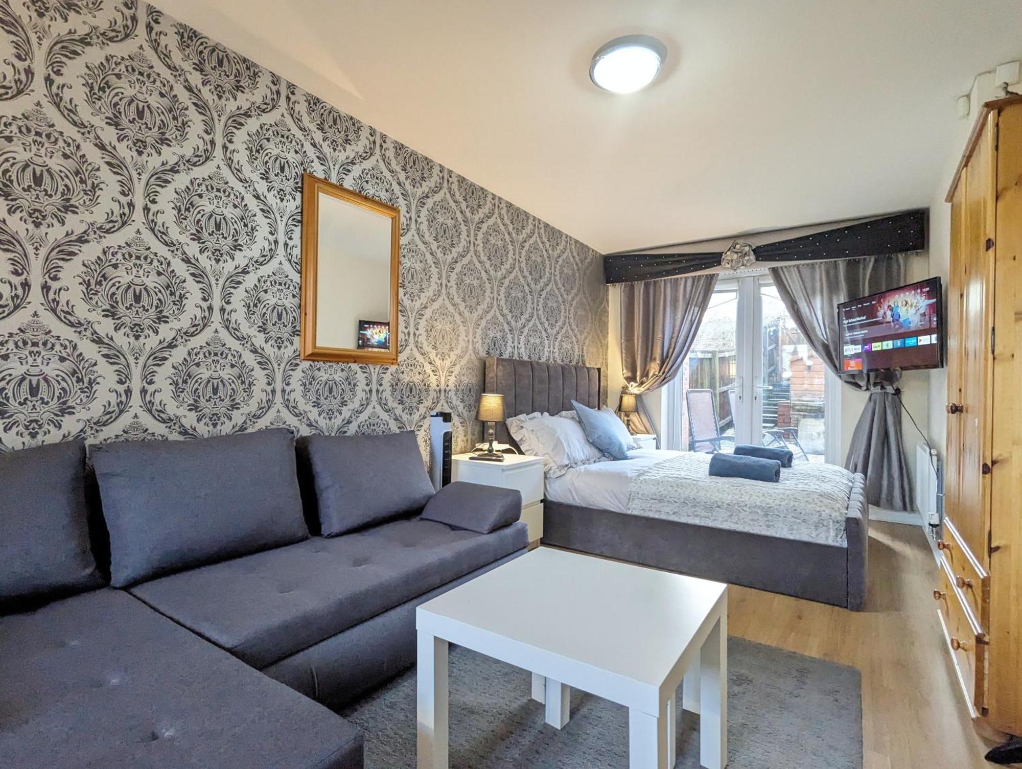 Holiday home Guest Near Centre Anfield Free Parking *